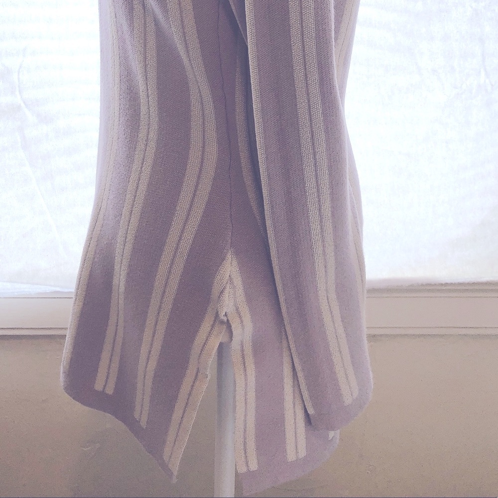 Sweater - Picture 7 of 11